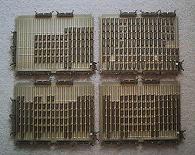 ��� - ���i��